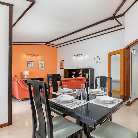 Apartmán Aristela *