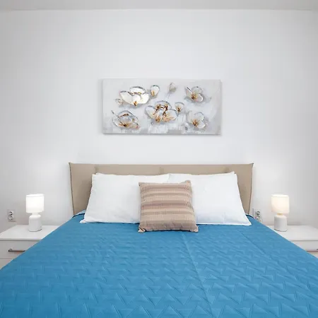 Apartment Aristela *