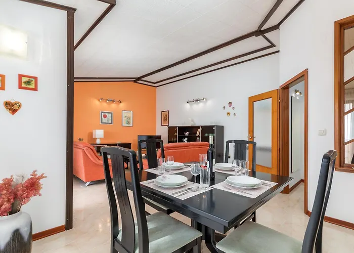 Διαμέρισμα Aristela *