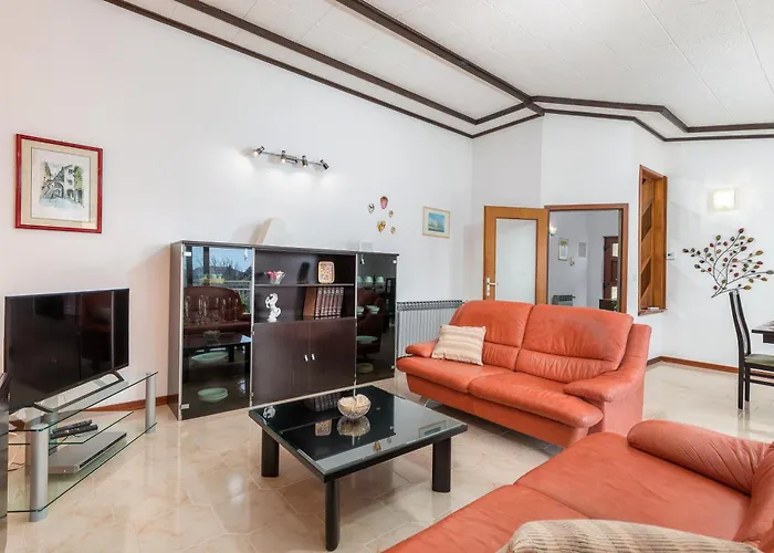 Aristela Διαμέρισμα Πούλα