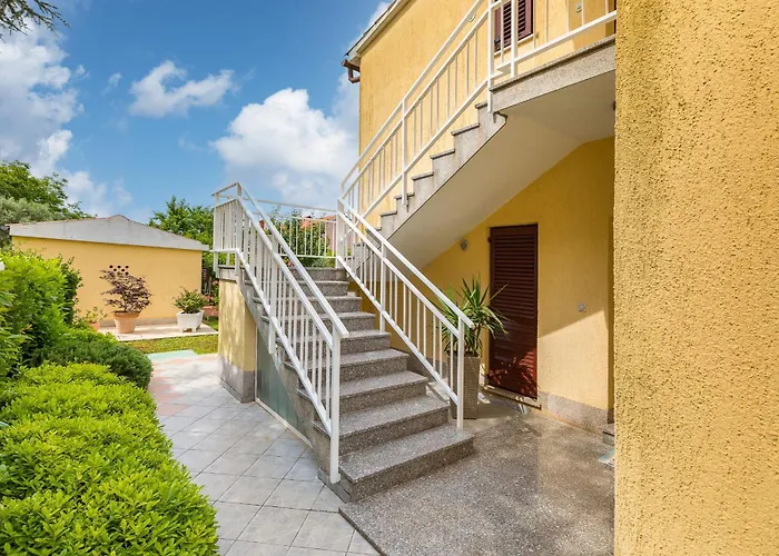 Aristela Διαμέρισμα *